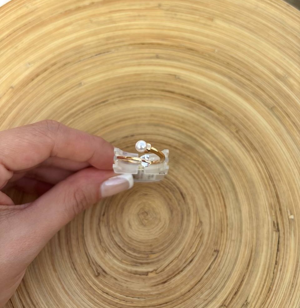 انگشتر طلایی نگین دار زیرکیا آبکاری طلا مدل قلبی و مرواریدی سایز M